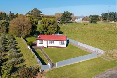 /international/nz/16-burgoyne-street-woodville-tararua-380066115066/