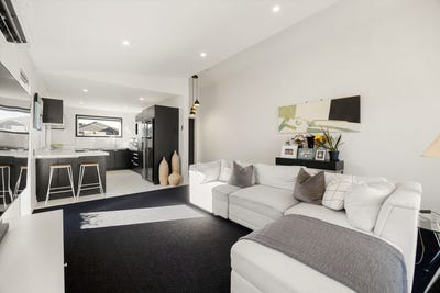 /international/nz/mccorquindale-drive-flagstaff-waikato-380066107644/