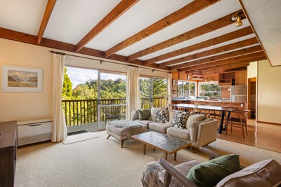 /international/nz/4-kellet-street-opua-far-north-380066111896/