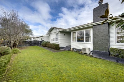 /international/nz/1214-willowpark-road-north-mayfair-hastings-380066169062/