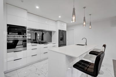 /international/nz/3-piharau-crescent-hurdon-new-plymouth-380066113688/