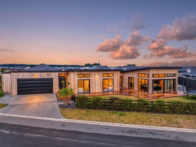 /international/nz/18-helicon-street-pegasus-waimakariri-380066091723/