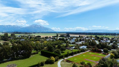/international/nz/methven-ashburton-380066095762/