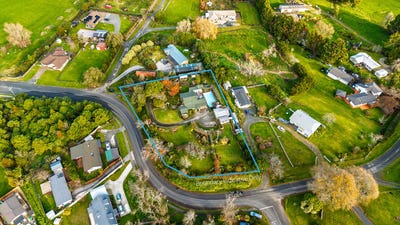 /international/nz/69-foster-road-temple-view-hamilton-city-380066181926/