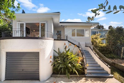 /international/nz/140-paihia-road-one-tree-hill-auckland-city-380066121671/