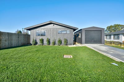 /international/nz/80-main-street-mataura-gore-380066117311/