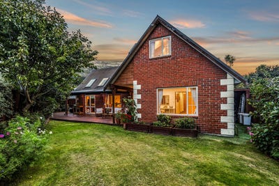 /international/nz/7c-paisley-street-sumner-christchurch-city-380066103538/