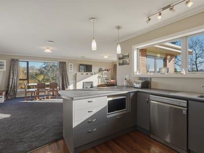 /international/nz/274-clyde-street-balclutha-clutha-380066122553/