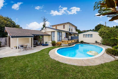 /international/nz/11a-kerswill-place-pakuranga-manukau-city-380066115495/