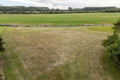 /international/nz/18-meadowlinks-lane-pleasant-point-timaru-380066088559/