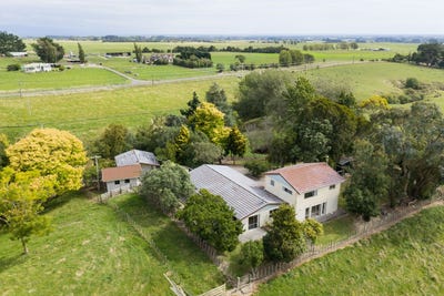 /international/nz/815-reid-line-east-bunnythorpe-manawatu-whanganui-380066122592/
