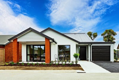 /international/nz/newfield-invercargill-city-380066104424/