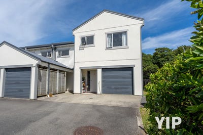 /international/nz/232-middleton-road-churton-park-wellington-city-380066108296/