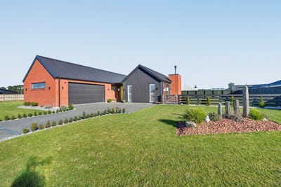 /international/nz/43-graeme-foote-street-darfield-selwyn-380066090026/