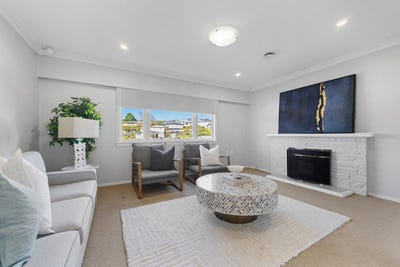 /international/nz/16-kenmore-street-westown-new-plymouth-380066122810/
