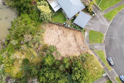 /international/nz/37-alanbrooke-crescent-avondale-christchurch-city-380066079660/