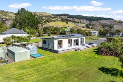 /international/nz/21-bathgate-road-pakiri-rodney-380066109292/