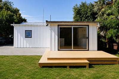 /international/nz/mahora-hastings-380066168408/