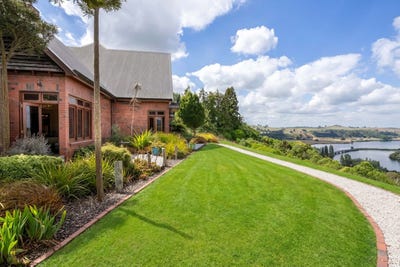/international/nz/1829f-tirau-road-karapiro-waipa-380066099444/