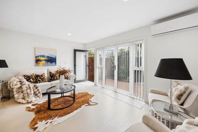/international/nz/97v-mays-road-onehunga-auckland-city-380066172161/