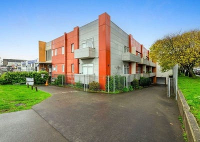 /international/nz/98-station-road-otahuhu-auckland-city-380066108163/
