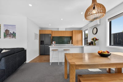 /international/nz/epuni-lower-hutt-city-380066119474/