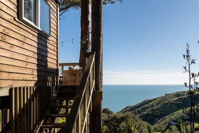 /international/nz/380-whaanga-road-raglan-waikato-380066165285/