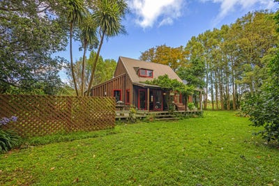 /international/nz/280-kimberley-road-levin-horowhenua-380066102425/
