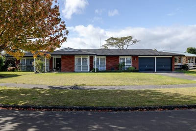 /international/nz/19-anaru-place-awapuni-palmerston-north-city-380066118484/