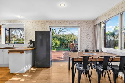 /international/nz/45-regent-street-silverdale-hamilton-city-380066165396/