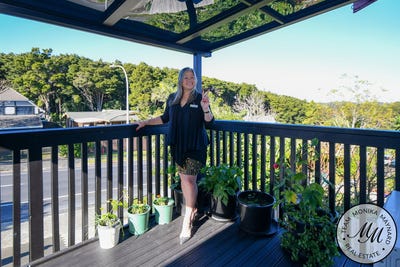 /international/nz/36-eugenia-rise-totara-heights-manukau-city-380066118276/