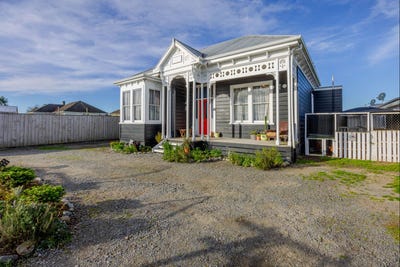 /international/nz/waipukurau-and-surrounds-central-hawkes-bay-380066174703/