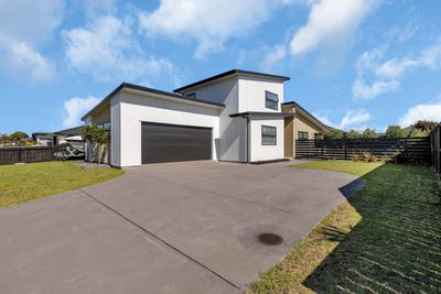 /international/nz/11-olney-court-one-tree-point-northland-380066116610/