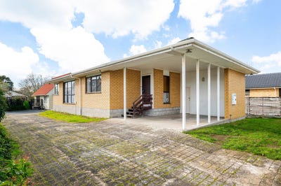 /international/nz/hillcrest-hamilton-city-380066114323/