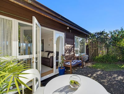 /international/nz/15-puriri-street-takapuna-north-shore-city-380066092065/