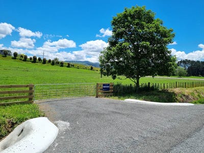 /international/nz/2-hogg-road-rotoma-whakatane-380066082041/