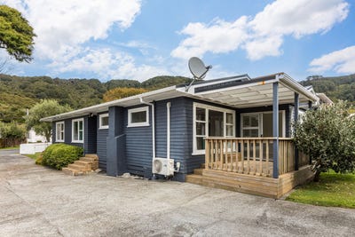 /international/nz/10-gardiner-grove-wainuiomata-lower-hutt-city-380066120709/