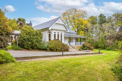 /international/nz/186-summerhill-road-cust-waimakariri-380066101581/