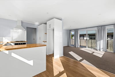 /international/nz/12a-barnett-place-pirimai-napier-city-380066106315/