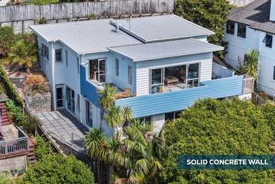 /international/nz/browns-bay-north-shore-city-380066086186/