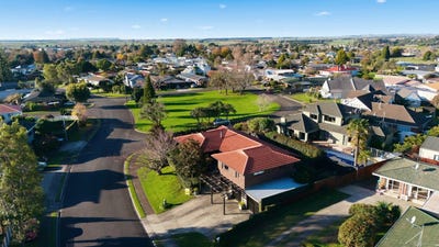 /international/nz/15-clydesburn-avenue-te-puke-western-bay-of-plenty-380066114500/