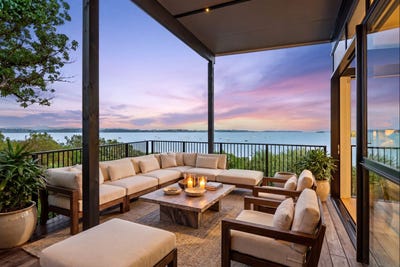 /international/nz/67-willjames-avenue-algies-bay-rodney-380066105512/