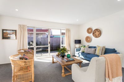 /international/nz/20a-rutherford-street-woolston-christchurch-city-380066181603/