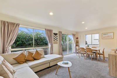 /international/nz/60d-woodland-road-johnsonville-wellington-city-380066116774/