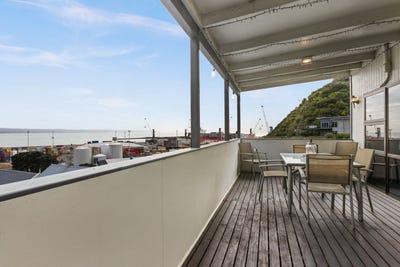 /international/nz/15-hornsey-road-napier-hill-napier-city-380066107155/