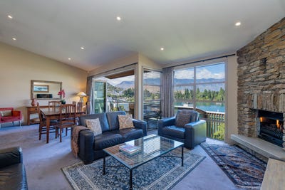/international/nz/queenstown-hill-queenstown-380066099640/