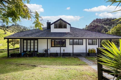/international/nz/21-noakes-hill-road-puhoi-rodney-380066121203/
