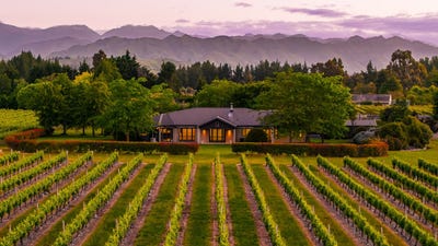 /international/nz/160-shandon-road-waihopai-valley-marlborough-380066086552/
