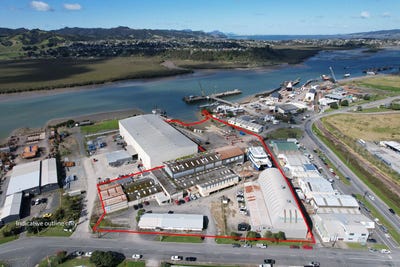 /international/nz/4-fraser-street-port-whangarei-whangarei-380066149604/