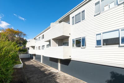 /international/nz/mount-eden-auckland-city-380066114381/